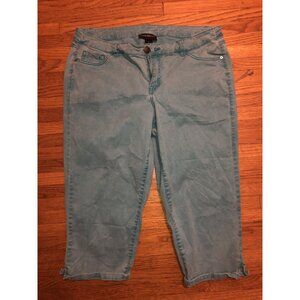 Lane Bryant Womens Blue Capri Jeans Size 14 Cotton/Spandex Blend Comfortable Fit